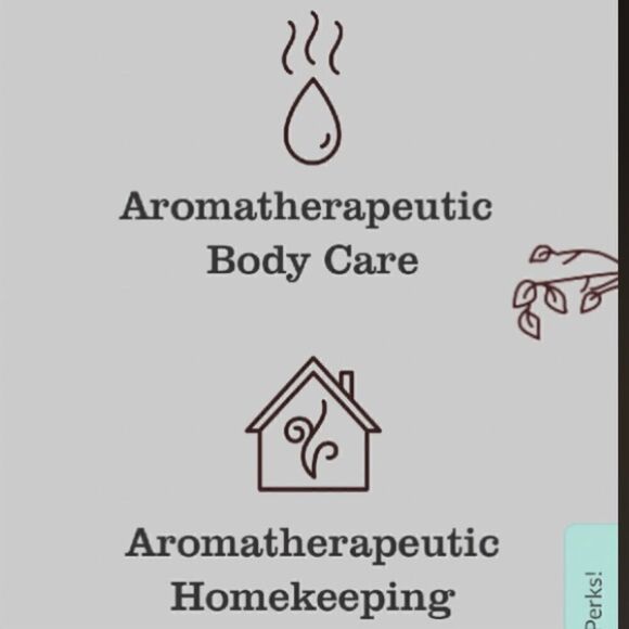 2 included Mrs Meyers Aromatherapy Soap - Picture 4 of 6